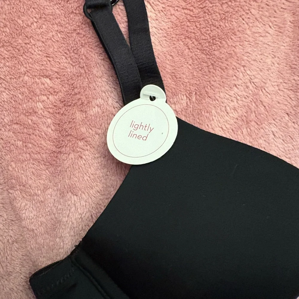 Xhilaration Black Lightly Lined T-Shirt Bra with Pink Bow